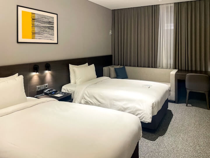 Standard Twin Room